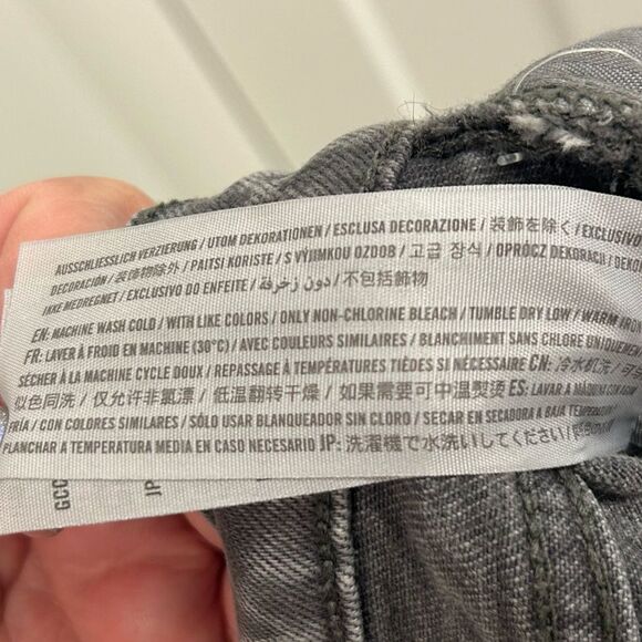 Abercrombie & Fitch sz 14/32 short The 90s Straight Ultra High Rise Gray Jeans - Picture 4 of 10